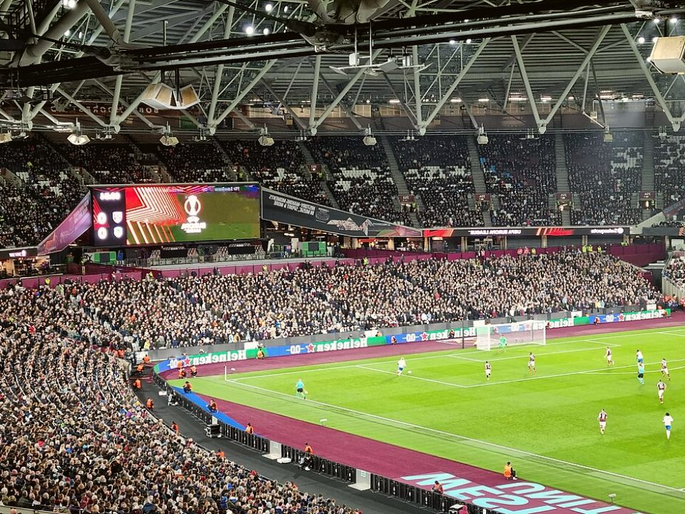 2026-27 UFC终极格斗冠军赛数据解读：量级统一与冠军统治与托普里亚走势